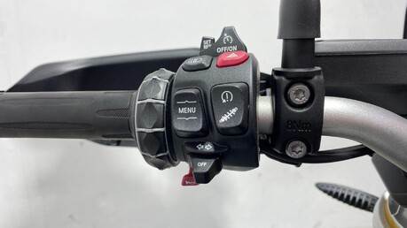 BMW R1250R 1250 SE Euro 5 41