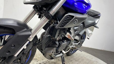 Yamaha MT-125 MT 125 ABS 19