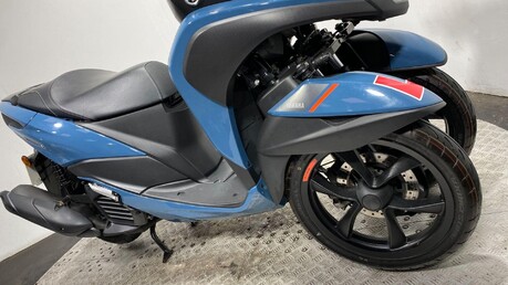 Yamaha Tricity 125 MWS 125-C TRICITY 125 17