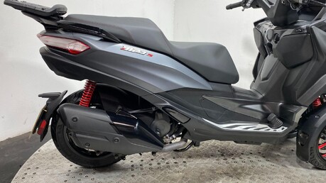 Piaggio MP3 400 HPE Sport CVT Euro 5 4