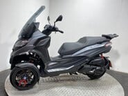 Piaggio MP3 400 HPE Sport CVT Euro 5 11