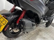 Piaggio MP3 400 HPE Sport CVT Euro 5 13