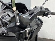 Piaggio MP3 400 HPE Sport CVT Euro 5 17