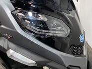 Piaggio MP3 400 HPE Sport CVT Euro 5 35