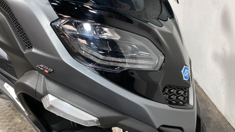 Piaggio MP3 400 HPE Sport CVT Euro 5 35