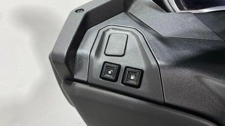 Piaggio MP3 400 HPE Sport CVT Euro 5 52