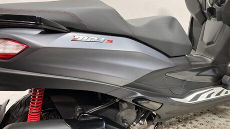 Piaggio MP3 400 HPE Sport CVT Euro 5 41
