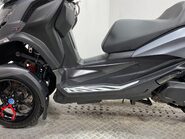 Piaggio MP3 400 HPE Sport CVT Euro 5 9