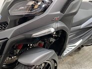Piaggio MP3 400 HPE Sport CVT Euro 5 14
