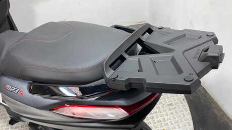 Piaggio MP3 400 HPE Sport CVT Euro 5 28