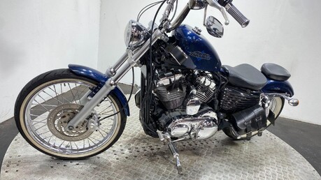 Harley-Davidson Sportster 1200 XL1200V Seventy-Two 4