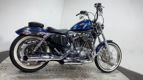 Harley-Davidson Sportster 1200 XL1200V Seventy-Two 8