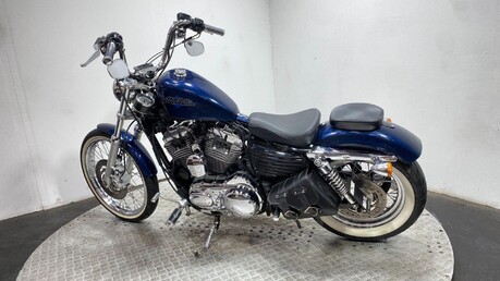 Harley-Davidson Sportster 1200 XL1200V Seventy-Two 11