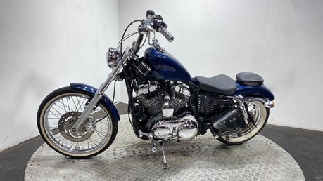 Harley-Davidson Sportster 1200 XL1200V Seventy-Two 12