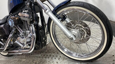 Harley-Davidson Sportster 1200 XL1200V Seventy-Two 34
