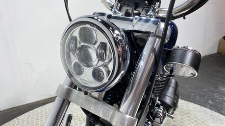 Harley-Davidson Sportster 1200 XL1200V Seventy-Two 36