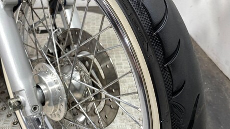 Harley-Davidson Sportster 1200 XL1200V Seventy-Two 44