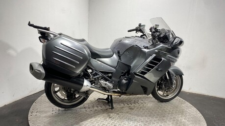 Kawasaki GTR ZG 1400 A9F 11
