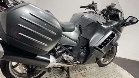 Kawasaki GTR ZG 1400 A9F 31