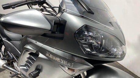 Kawasaki GTR ZG 1400 A9F 37