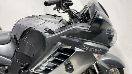 Kawasaki GTR ZG 1400 A9F 39