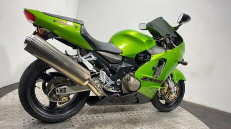 Kawasaki ZX ZX 1200 A1H 4