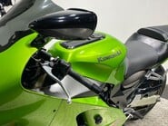 Kawasaki ZX ZX 1200 A1H 25