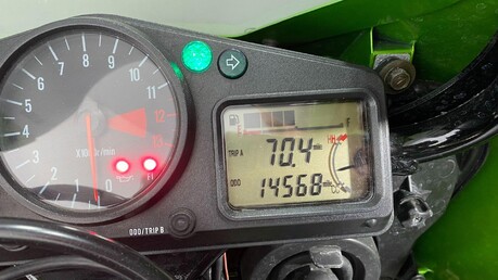 Kawasaki ZX ZX 1200 A1H 31