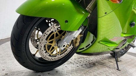 Kawasaki ZX ZX 1200 A1H 35