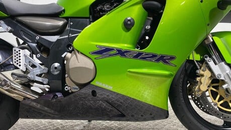 Kawasaki ZX ZX 1200 A1H 44