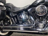 Harley-Davidson Softail Deluxe FLSTNI 1450 8