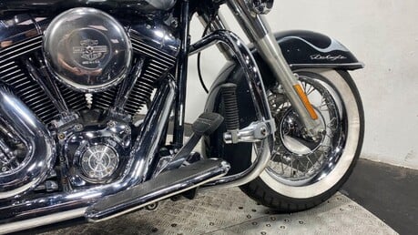 Harley-Davidson Softail Deluxe FLSTNI 1450 12