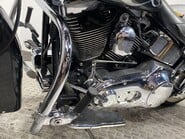 Harley-Davidson Softail Deluxe FLSTNI 1450 14