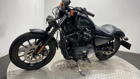 Harley-Davidson Sportster XL 883 N IRON 14 4