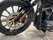 Harley-Davidson Sportster XL 883 N IRON 14 17