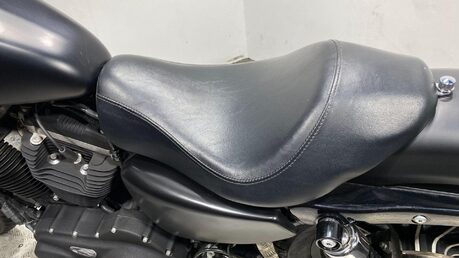 Harley-Davidson Sportster XL 883 N IRON 14 23