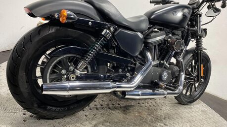Harley-Davidson Sportster XL 883 N IRON 14 33