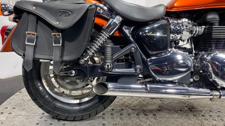 Triumph Bonneville BONNEVILLE AMERICA 39