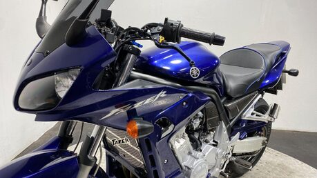 Yamaha FZS1000 FZS1000 16