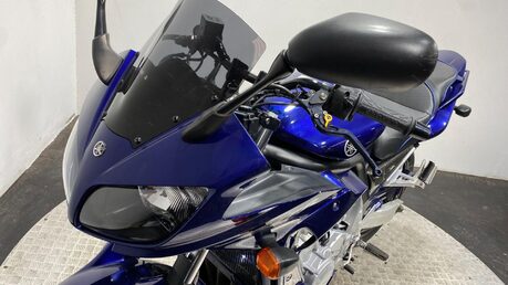Yamaha FZS1000 FZS1000 17