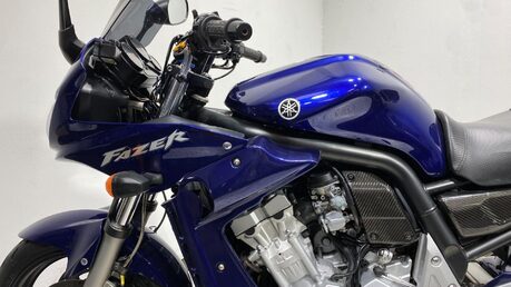 Yamaha FZS1000 FZS1000 18