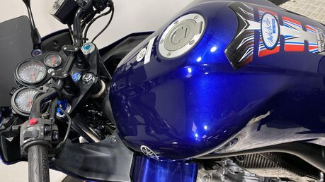 Yamaha FZS1000 FZS1000 32