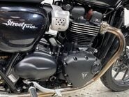 Triumph Street BONNEVILLE STREET TWIN 19