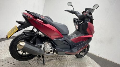 Lexmoto Aura 300 AURA 300 LJ300T-18-E5 2
