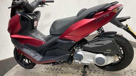 Lexmoto Aura 300 AURA 300 LJ300T-18-E5 39
