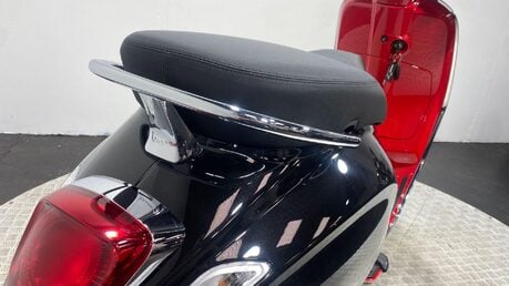 Piaggio Vespa Primavera VESPA PRIMAVERA DISNEY 125 16