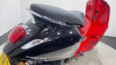 Piaggio Vespa Primavera VESPA PRIMAVERA DISNEY 125 28