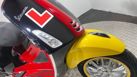 Piaggio Vespa Primavera VESPA PRIMAVERA DISNEY 125 40