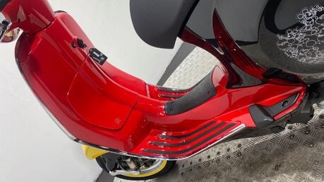 Piaggio Vespa Primavera VESPA PRIMAVERA DISNEY 125 50