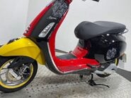Piaggio Vespa Primavera VESPA PRIMAVERA DISNEY 125 52